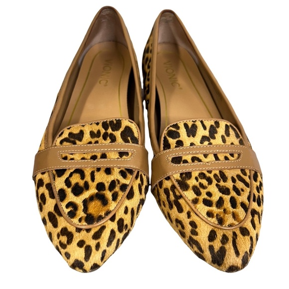 Vionic Savannah Leopard Print Flat / loader size 7 leather / cow hair - Picture 7 of 9